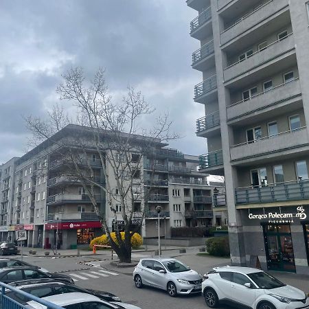 Pokoje Ken Варшава Екстериор снимка